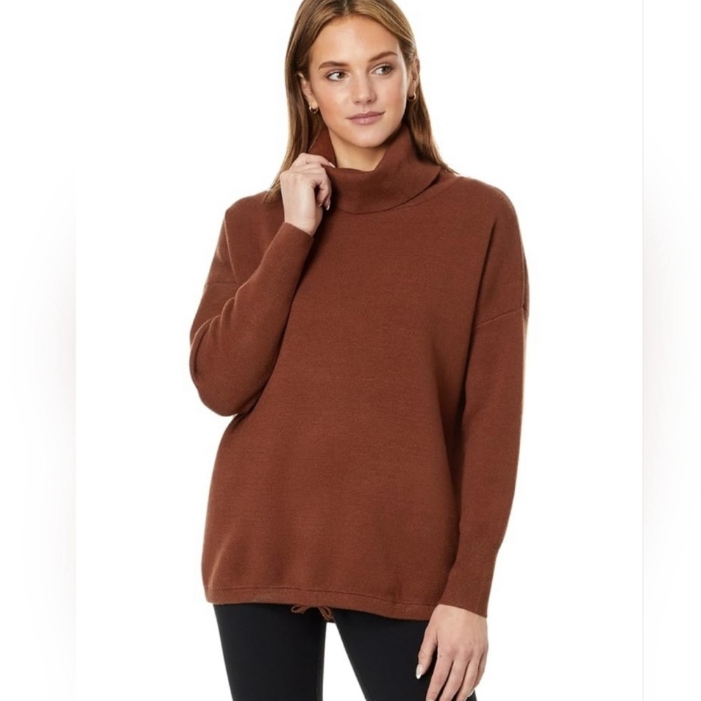 Varley Cavendish Rollneck Knit. Size XS.